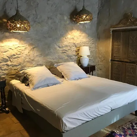 La Belle Endormie Cabrerolles